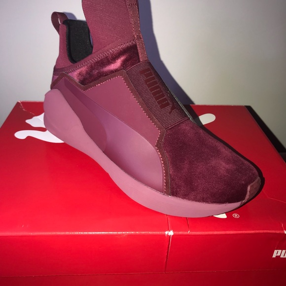 Burgundy Pumas by Rihanna - Picture 5 of 5